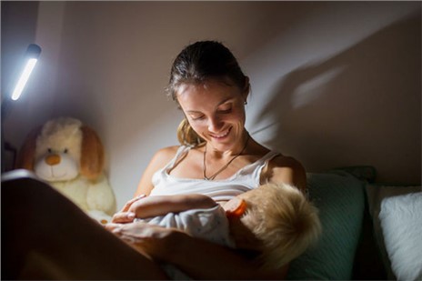 剖腹產(chǎn)后母乳怎么喂